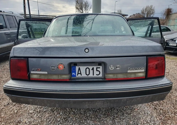 Oldsmobile Cutlass cena 16700 przebieg: 97000, rok produkcji 1991 z Prabuty małe 277